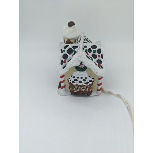 1994 Porcelain Bisque Santa's Village SANTAS CANDY SHOP Hand Painted Handcrafted - Picture 6 of 6